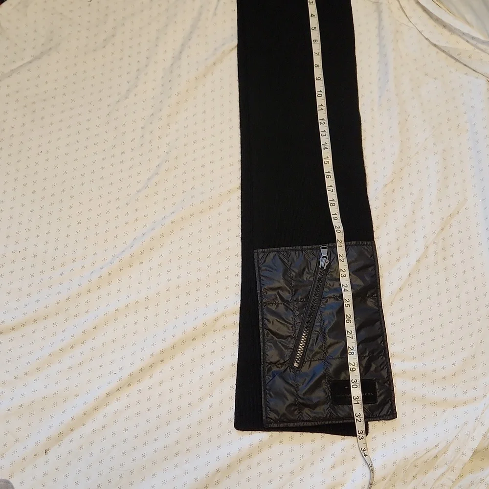 NWOT, John Varvatos mens scarf with nylon zip pocket 8